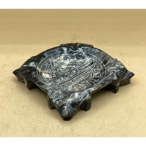 Mexican Folk Art Aztec Mayan Grey Marble Etched Carved Design Ashtray - Picture 5 of 9